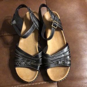 Clarks Bendables Wedge Sandal Size Black Sandals 9 1/2 M
